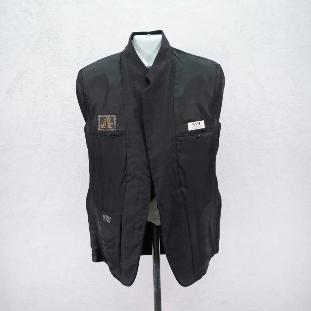 Giorgio Armani‎ Mani Italy Flannel Wool Blazer Gray 42R Tagged 44R 2 Button